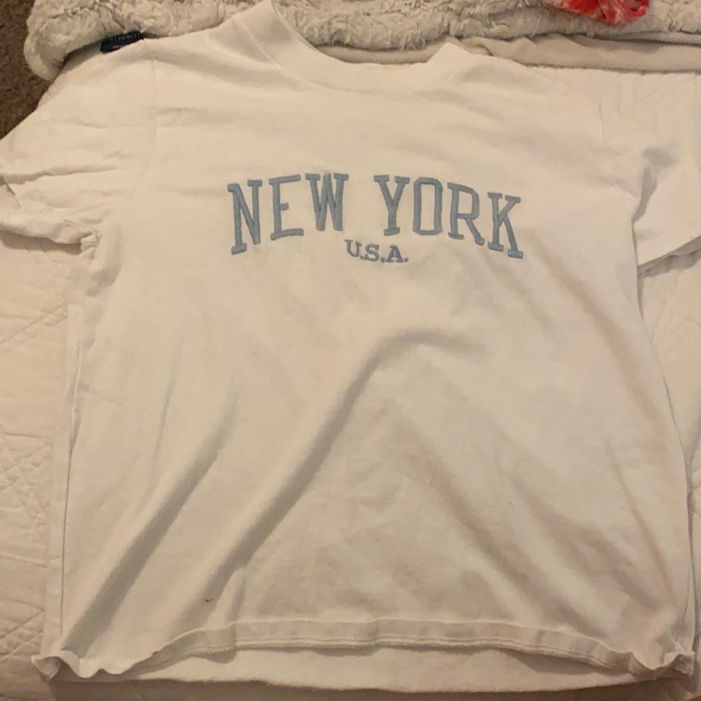 brandy melville new york crop top